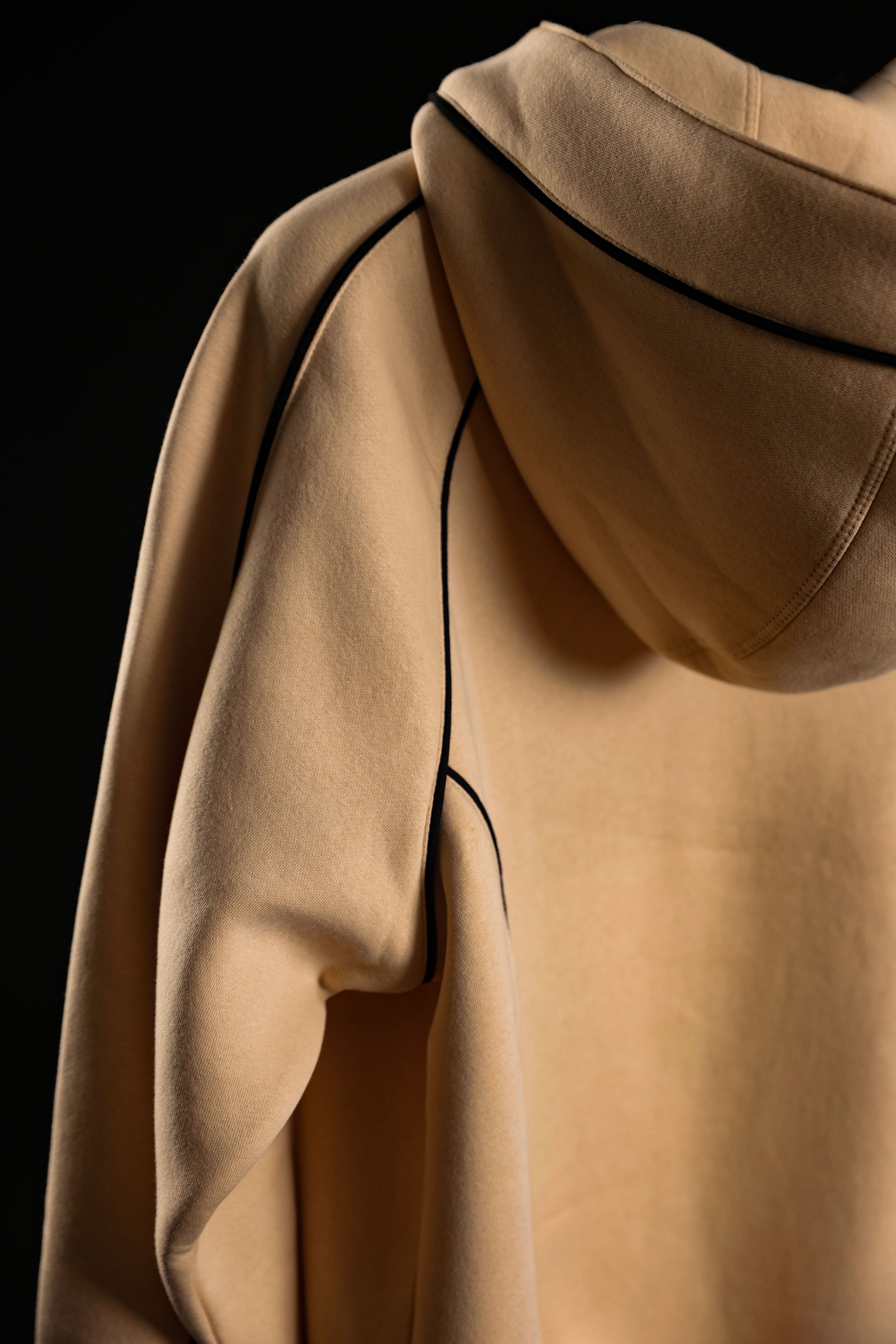 FUSION premium hoodie | Winter Collection | detail | THE SUNYA